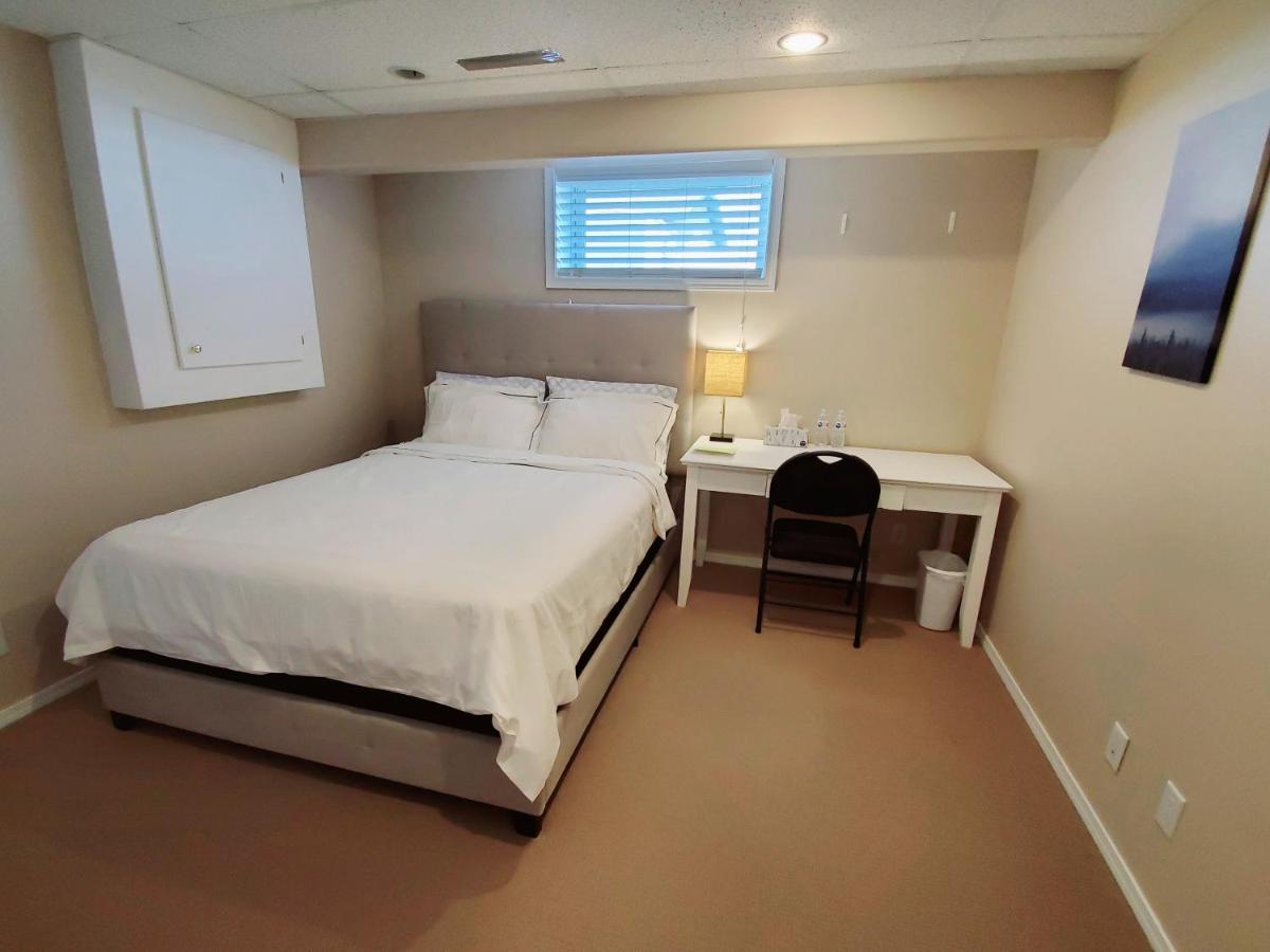 Saskatoon Lashyn Cove Homestay المظهر الخارجي الصورة