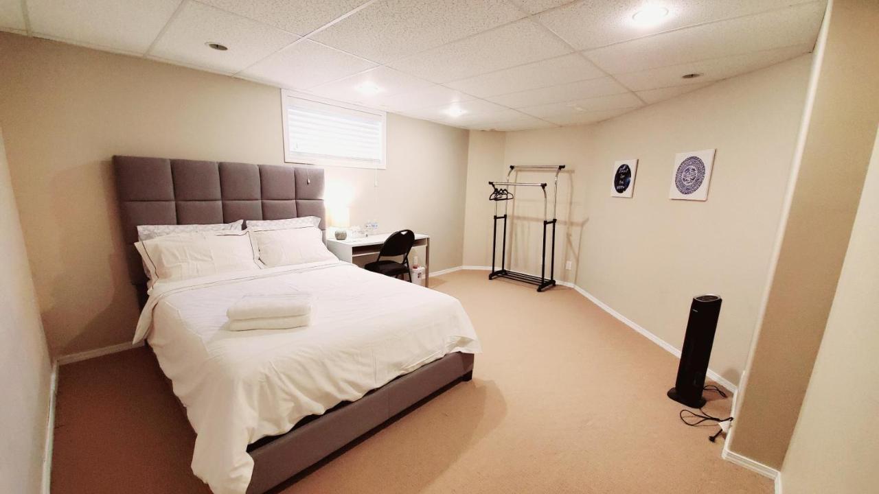 Saskatoon Lashyn Cove Homestay المظهر الخارجي الصورة