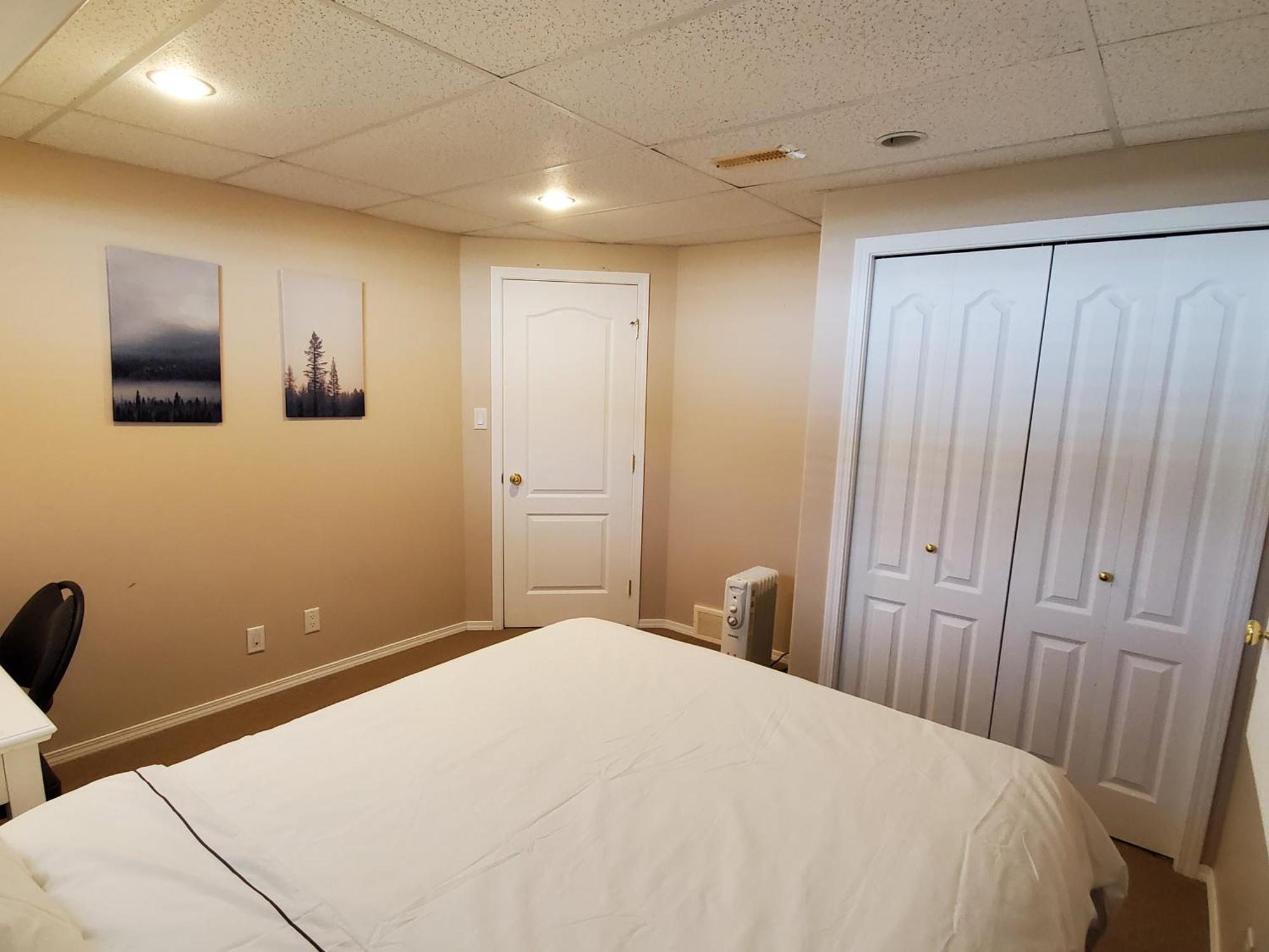 Saskatoon Lashyn Cove Homestay المظهر الخارجي الصورة