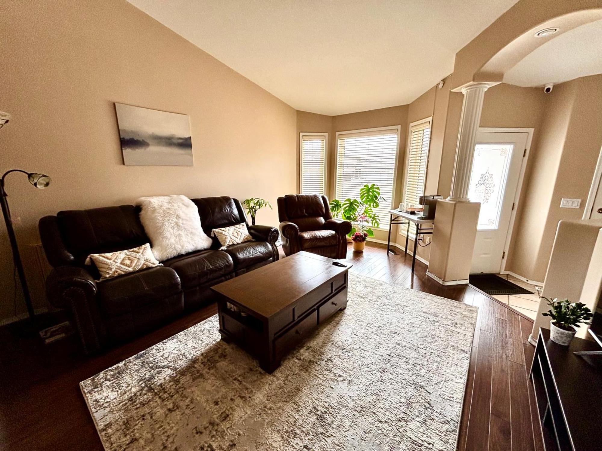 Saskatoon Lashyn Cove Homestay المظهر الخارجي الصورة