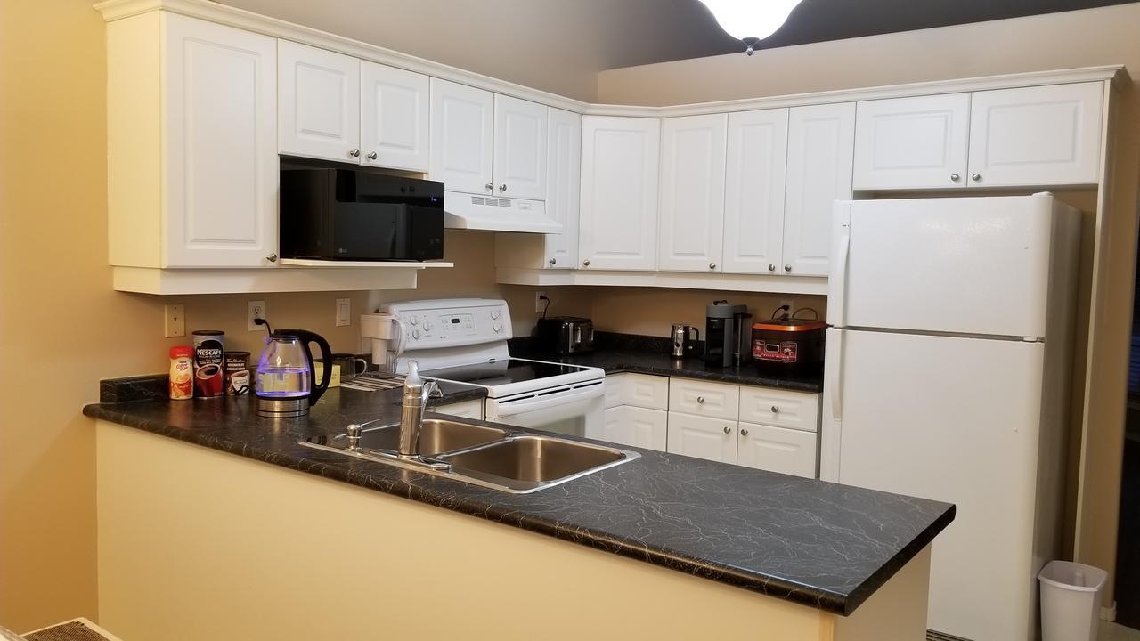 Saskatoon Lashyn Cove Homestay المظهر الخارجي الصورة